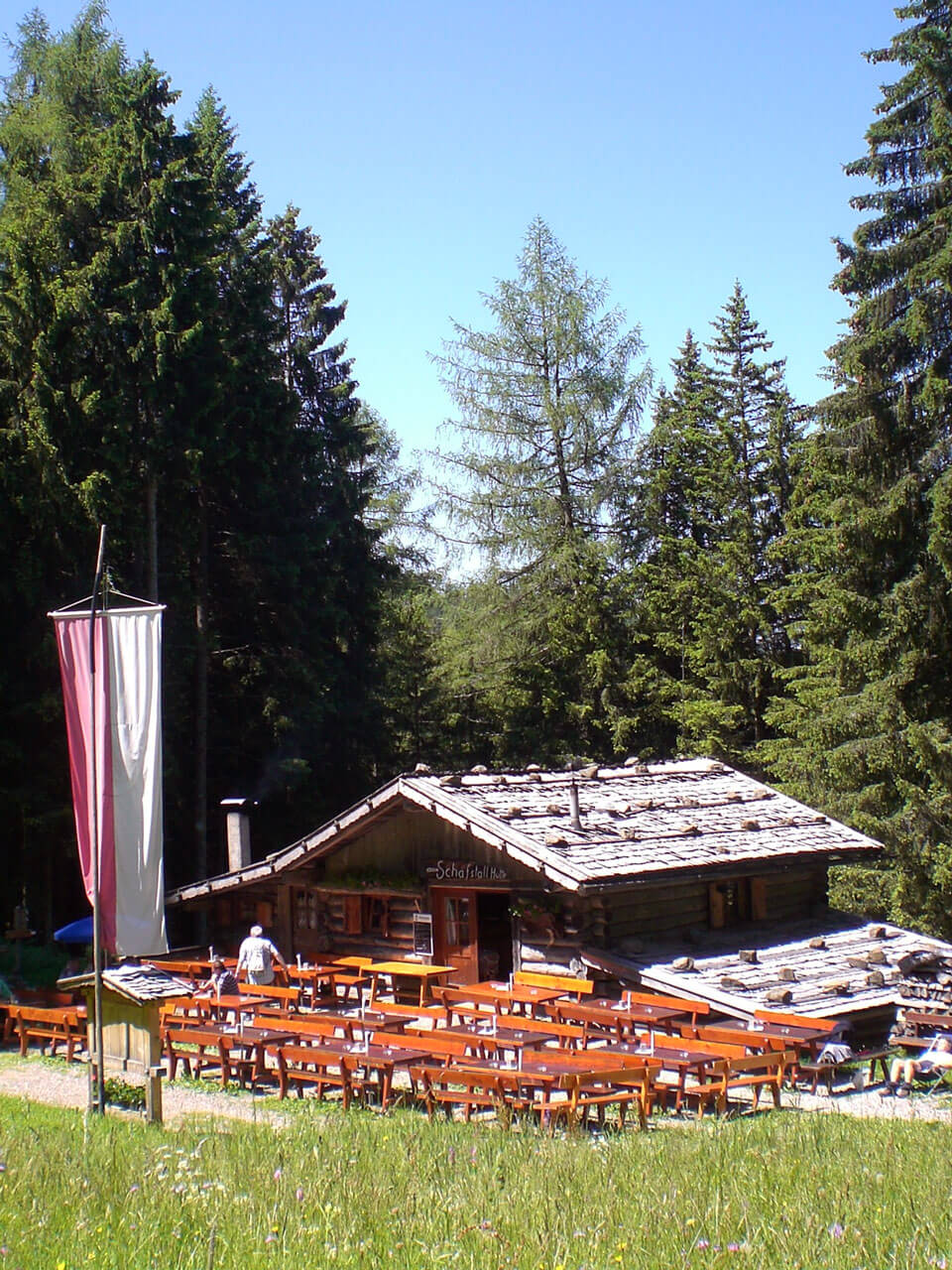almhuette schafstall huette kastelruth suedtirol